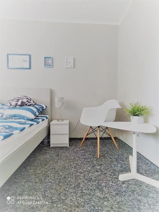 Apartment Leszka Bialego - Osobne Pietro Domu Z Prywatnym Wejsciem Gdańsk 0*,