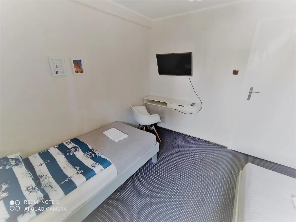Apartment Leszka Bialego - Osobne Pietro Domu Z Prywatnym Wejsciem Gdansk 0*,